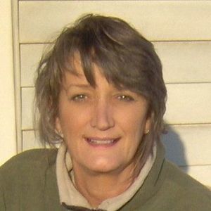 Meet your Posher, Mona dee