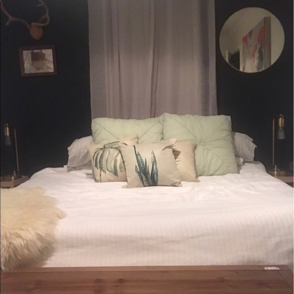 Pillow set