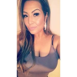 Meet your Posher, Elena