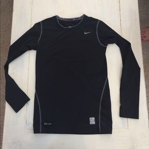 Nike pro dry fit boys large long sleeve