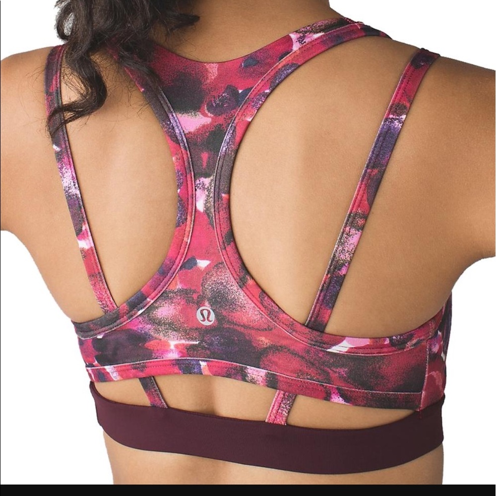 Lululemon splendour bra 10