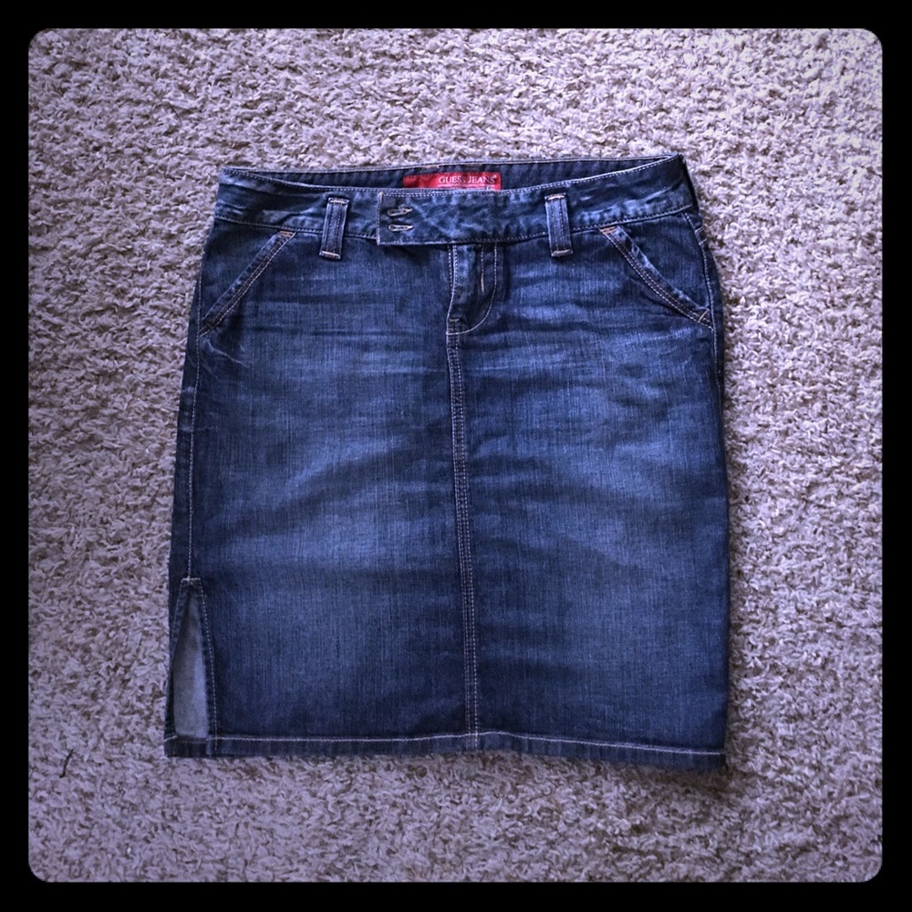 Guess jean skirt with side slit.