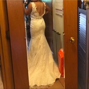 Vintage mermaid lace wedding/formal dress