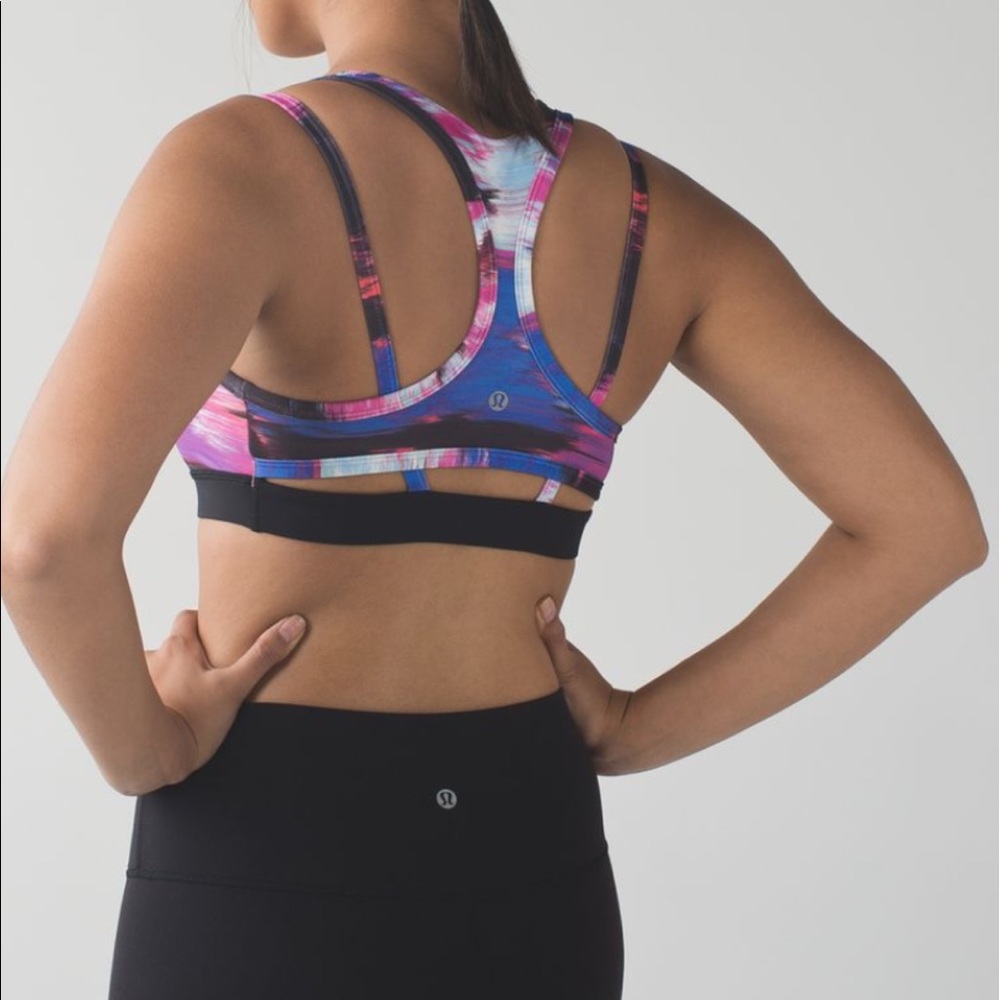 Lululemon splendour bra 10