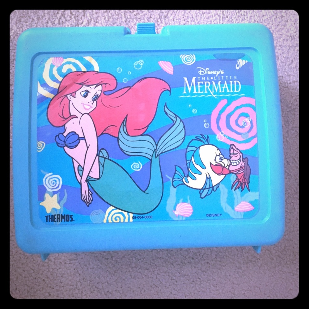Vintage Disney Little Mermaid lunchbox and thermos