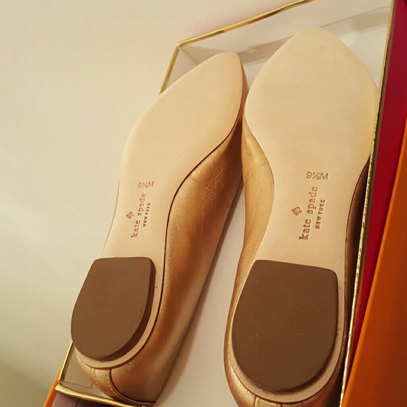 NIB! AUTH KATE SPADE EMMA FLATS - Picture 2 of 8