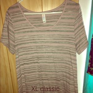LuLaRoe classic tee
