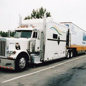 Meet your Posher, Travis