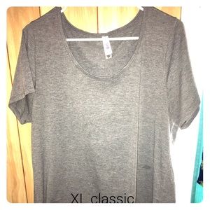 LuLaRoe classic tee