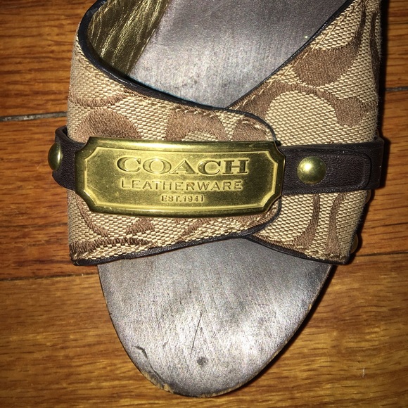 COACH sandals w/ small heel size 7 brown & gold - Picture 3 of 5