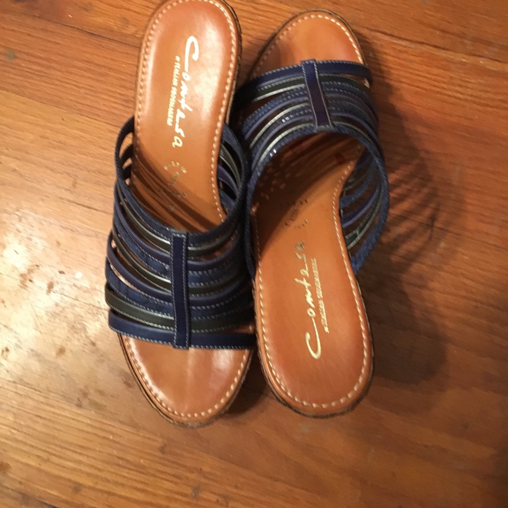 Contesa Wedges by Italian Shoemakers size 7