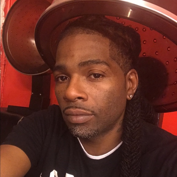 Meet your Posher, Henry - Picture 1 of 1