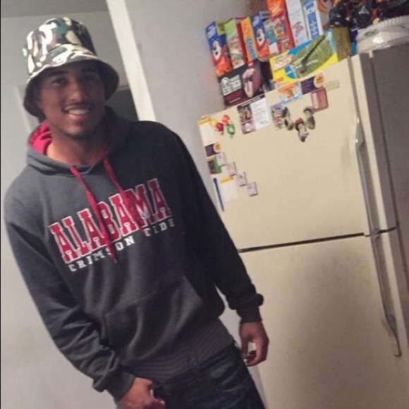 Meet your Posher, Joshua - Picture 1 of 1