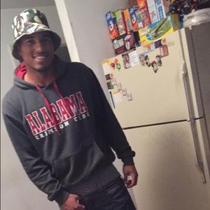 Meet your Posher, Joshua