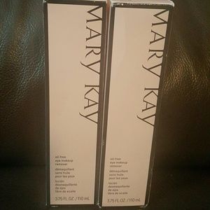 2 Bottles of Marykay oil-free makeup remover