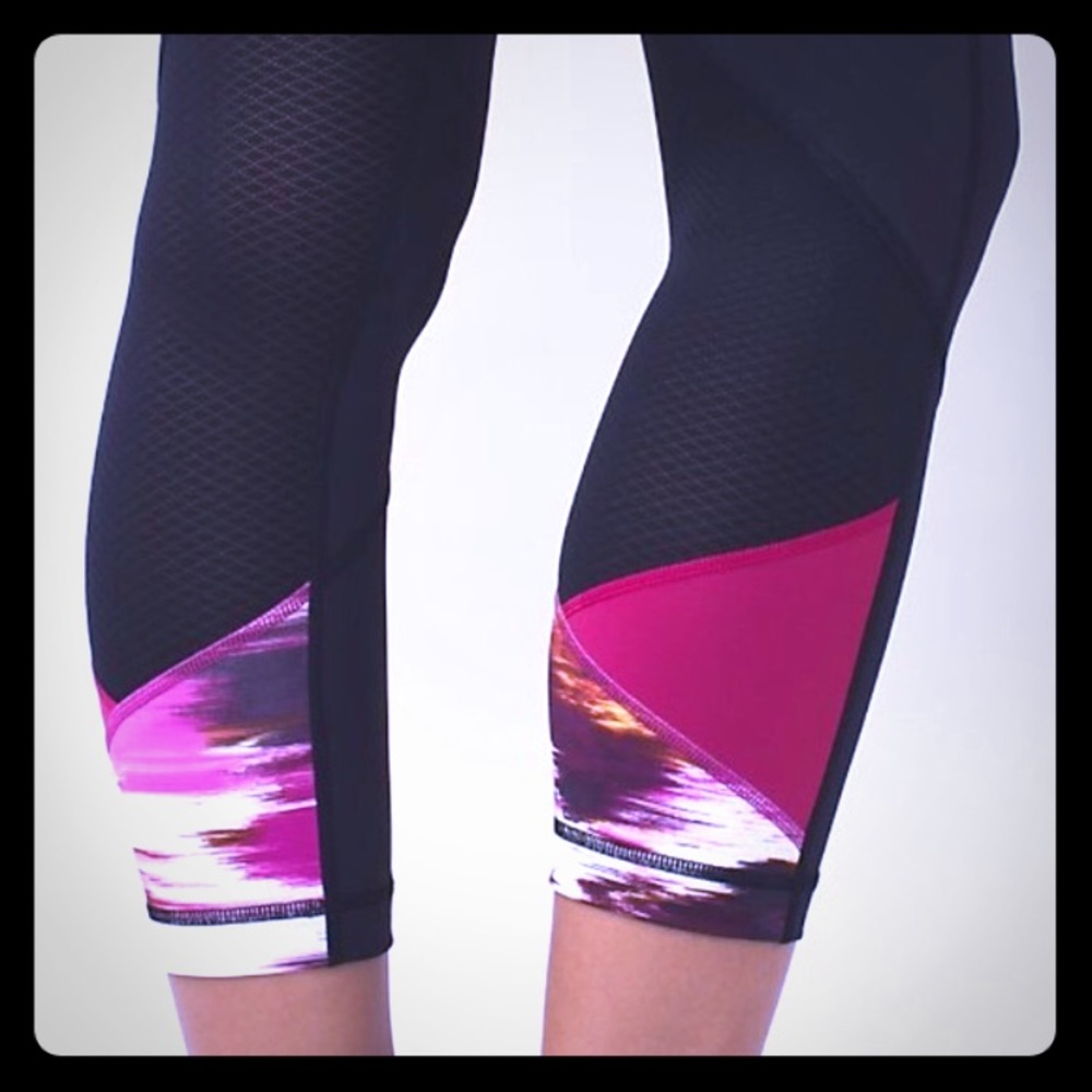 Lululemon pace rival legging