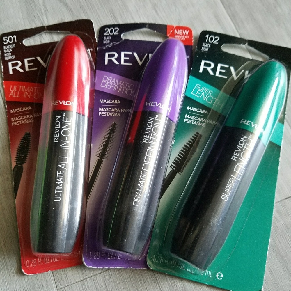 3 Revlon Mascara
