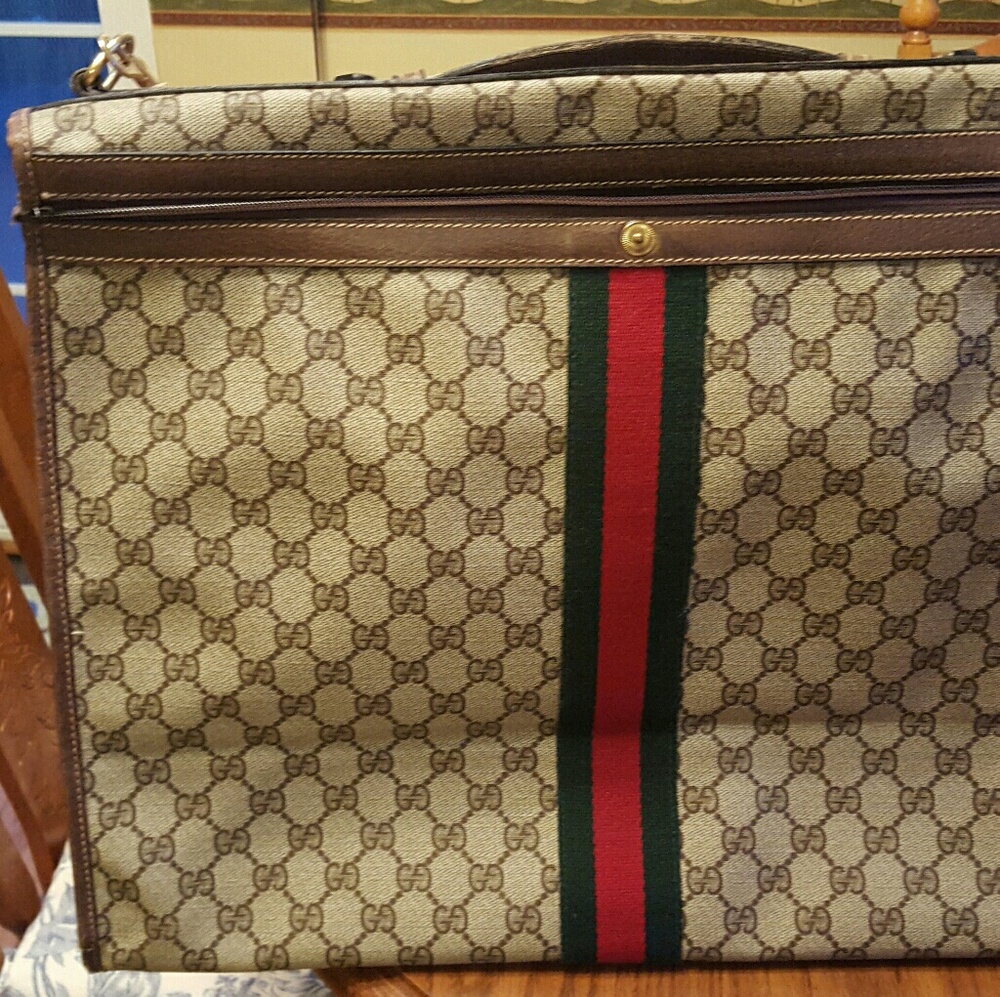 Vintage gucci computer/business bag