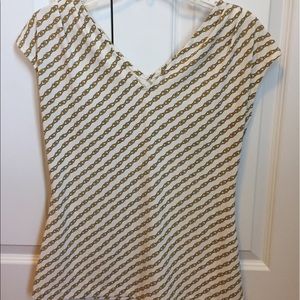 Short sleeve blouse. Practically new!