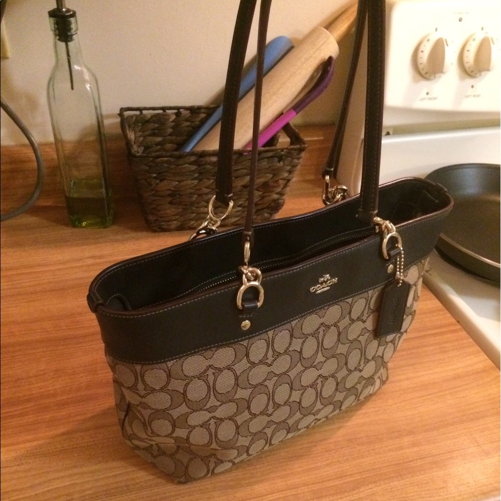 Authentic Coach Purse!