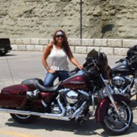 Meet your Posher, Lara - Picture 7 of 8