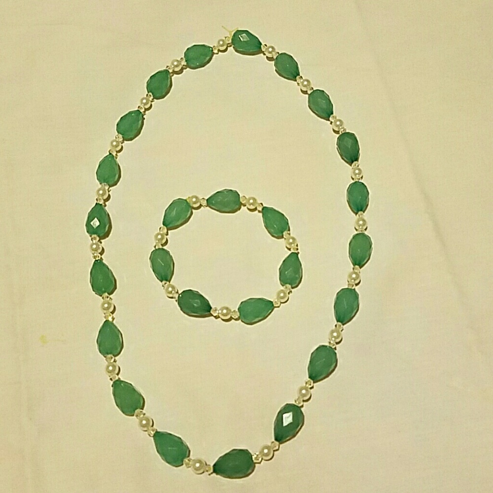 handmade necklace and bracelet set
