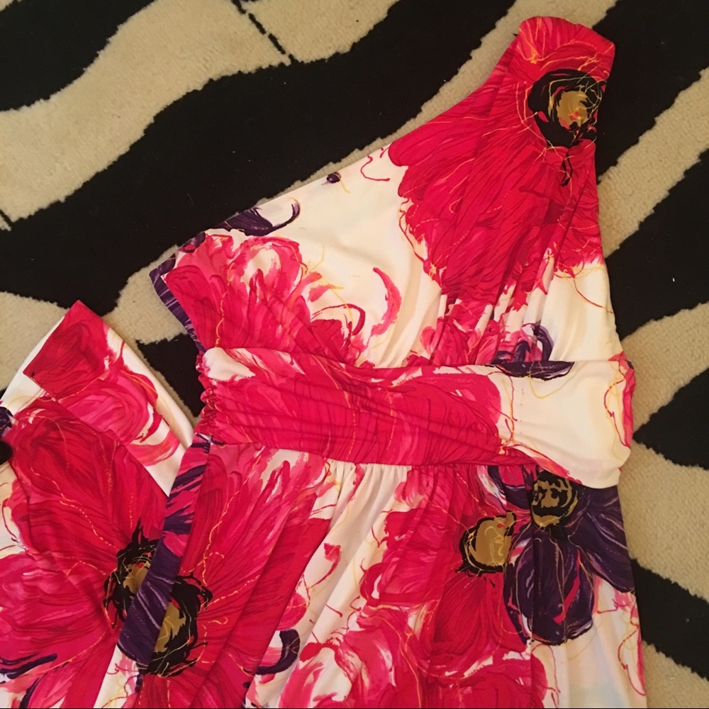 Excellent Condition 1 Shoulder Maggy L Maxi 14