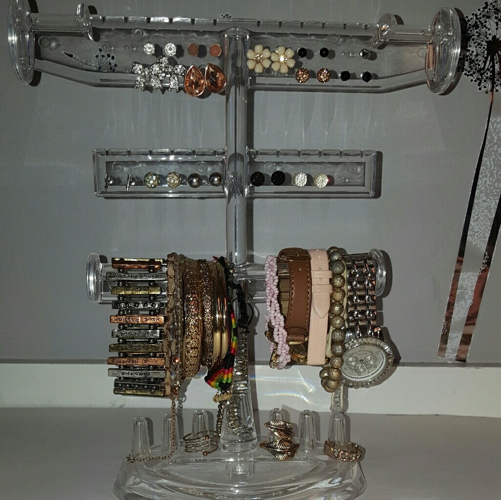 Jewelry rack