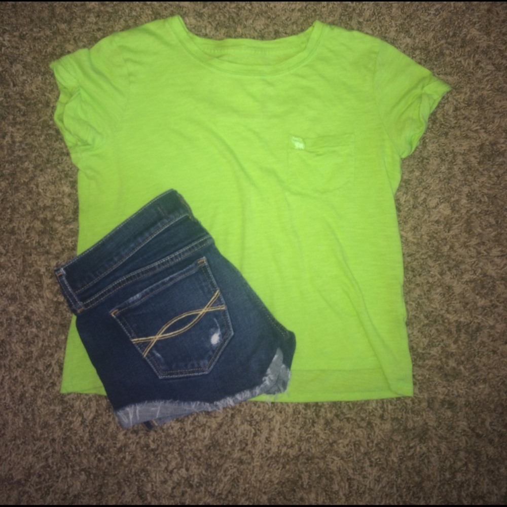 Abercrombie shirt and shorts