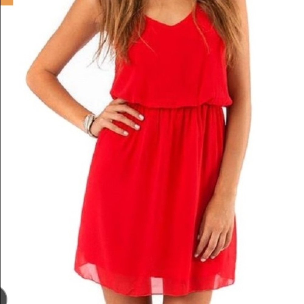 Red dress - Picture 3 of 4