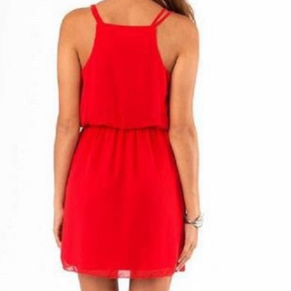 Red dress - Picture 4 of 4