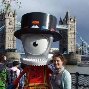 Meet your Posher, Anna mona