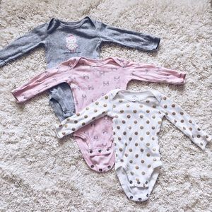3 SETS OF NEWBORN ONESIES