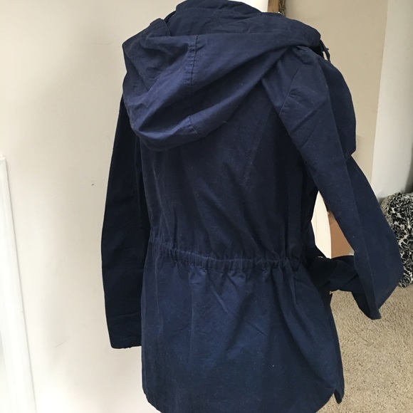 🆕🌺Beautiful Navy Spring Jacket!!💕🌷 - Picture 3 of 6
