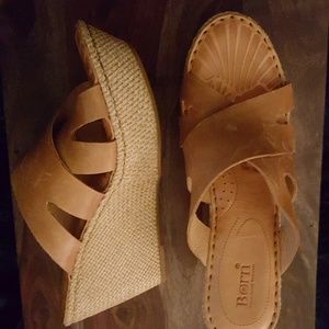 Genuine leather handcrafted wedge