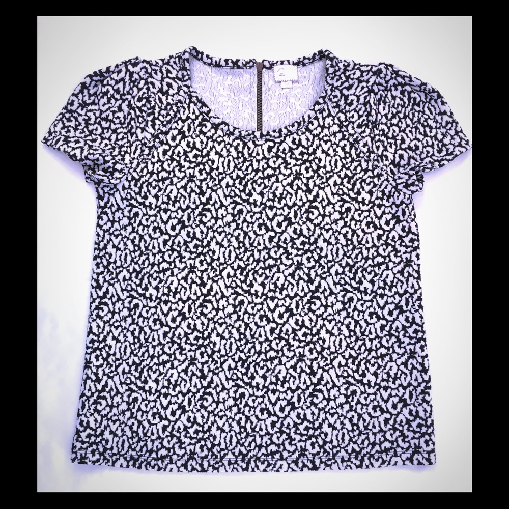 ANTHROPOLOGIE Girly Top
