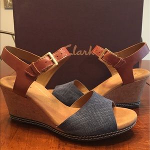 Clarks Helio Jet Navy Wedges