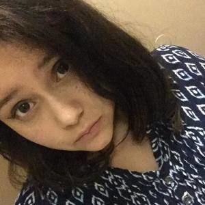 Meet your Posher, Lea