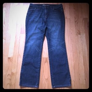 Cute pair of New York and Company jeans