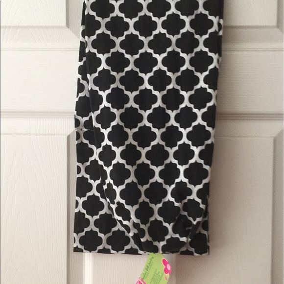 Scarf - Picture 3 of 4