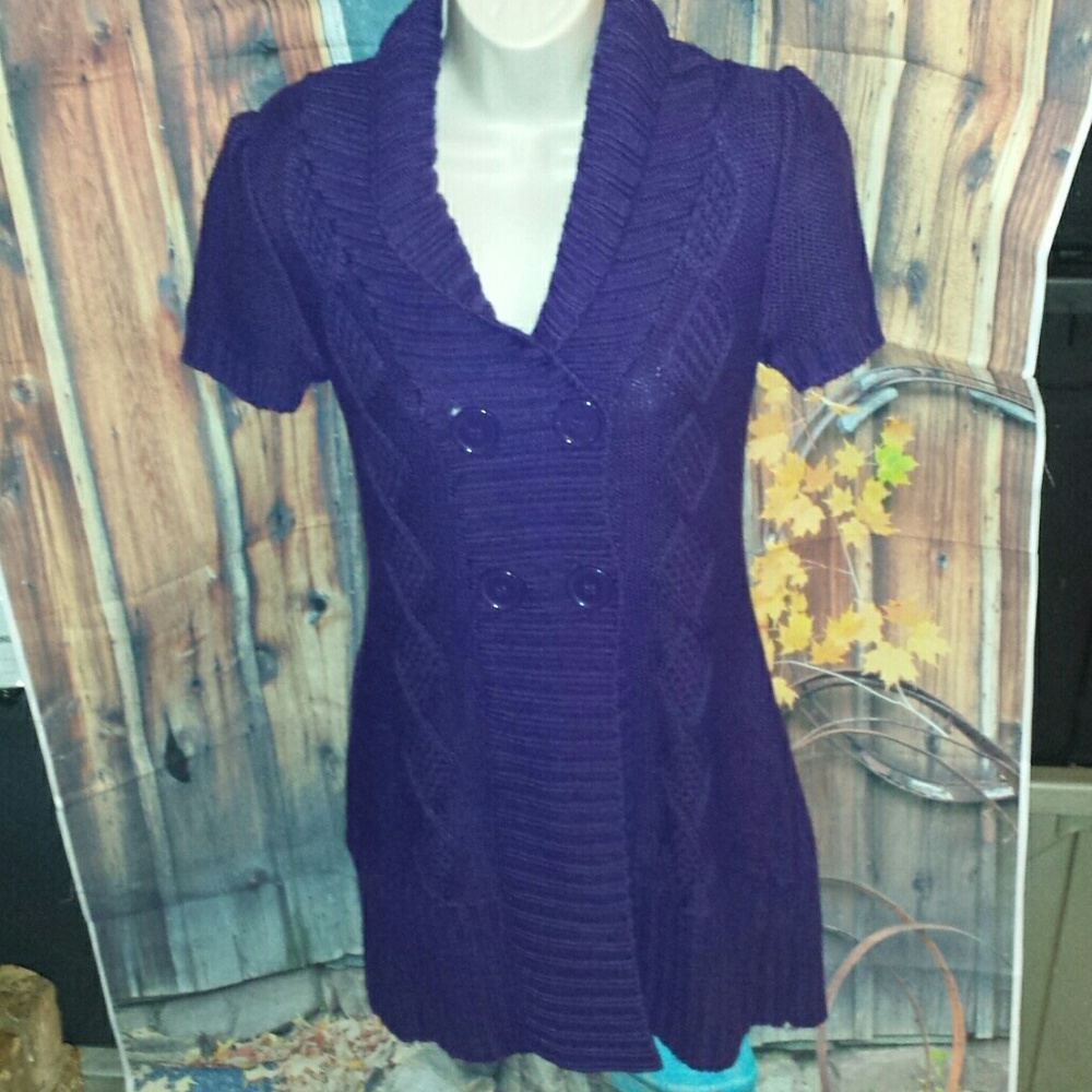 Beautiful dark purple sweater Size Small.