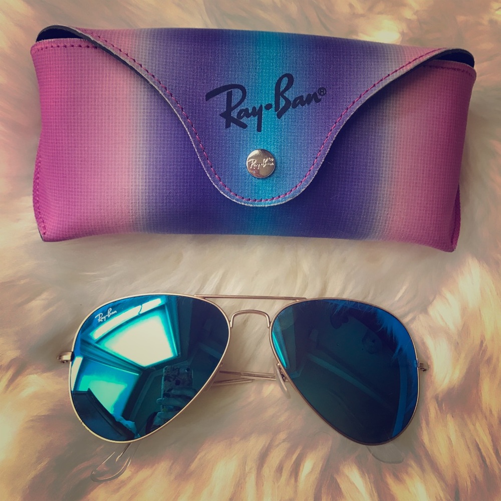 *100% Authentic* Ray-Ban Aviators! Blue Mirrored!
