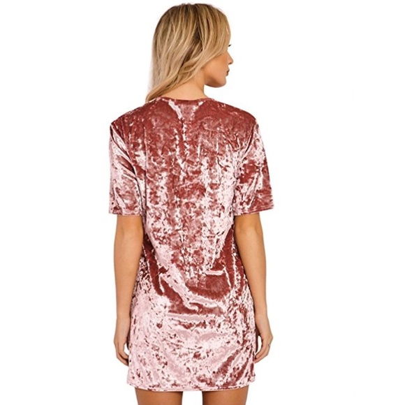 🎀Pretty in Pink Velvet Dress🎀 - Picture 3 of 3