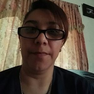 Meet your Posher, Beatriz