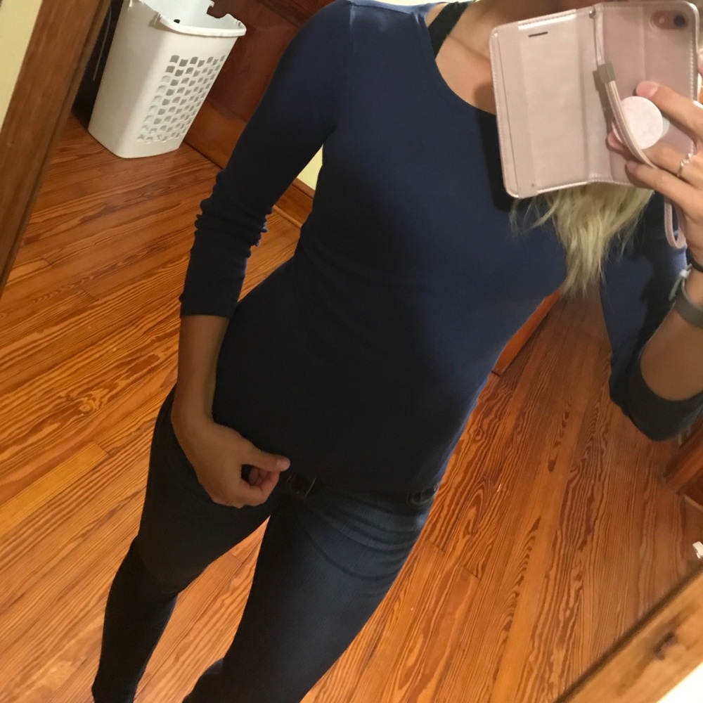 Old navy long sleeve