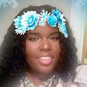 Meet your Posher, Shakira