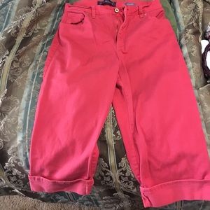 Peach colored Jean capris!