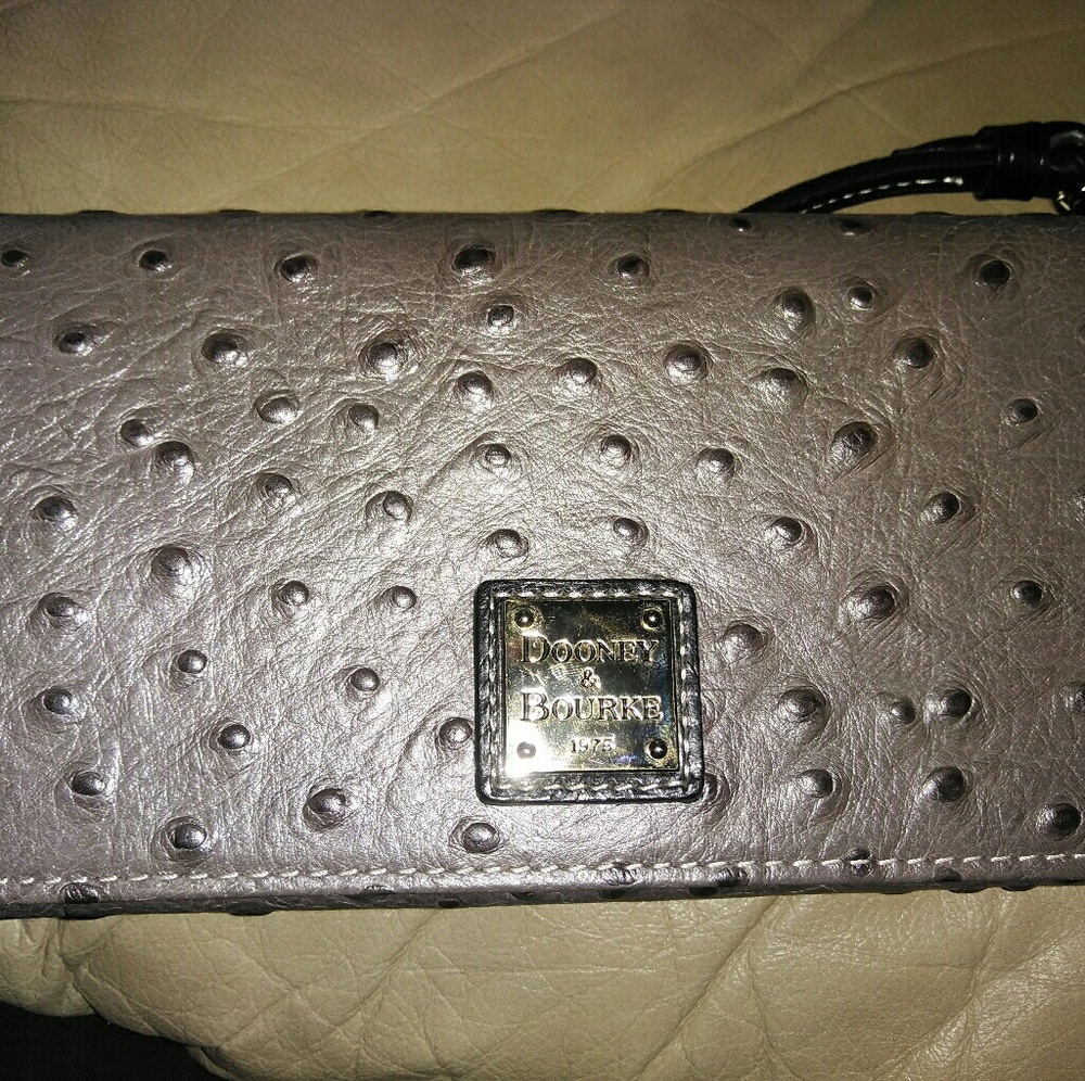 Dooney & Bourke crossbody