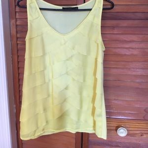 Yellow blouse  for women's  and is a casual shirt