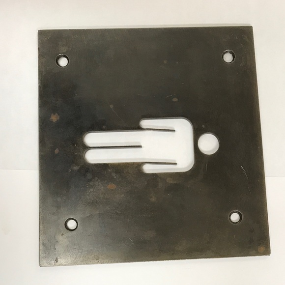 Hand forged Men & Women Bathroom sign - Picture 2 of 2